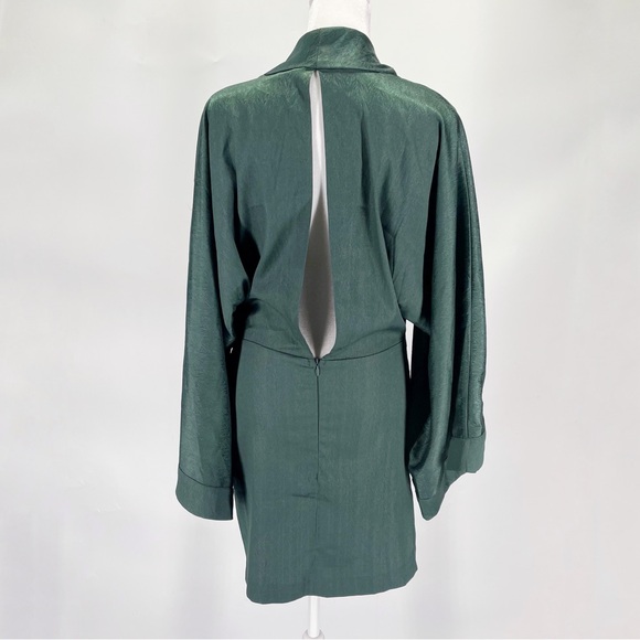 Storia Kimono Sleeve Knot Front Mini Dress Emerald Satin Open Back - Picture 8 of 11